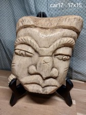 Masque rituel en OS sculpté -