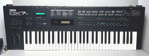 Yamaha dx7s digital - fm,