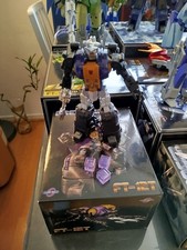 Fans Toys Mercenaries aka Masterpieces G1 Insecticons Transformers 3rd party 