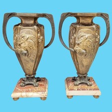 Paire de vases de style Art