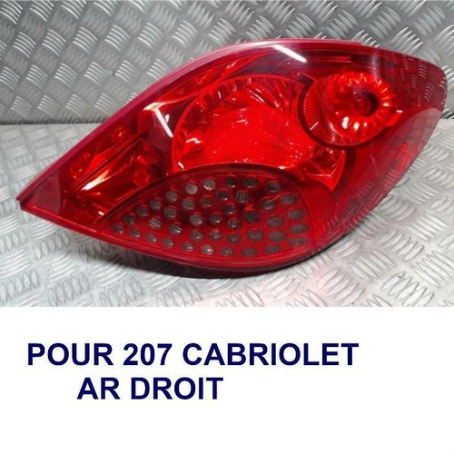 Feu arriere droit principal - arriere,