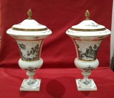 PAIRE DE VASES POTS COUVERTS PORCELAINE SÈVRES PARIS MEDICIS