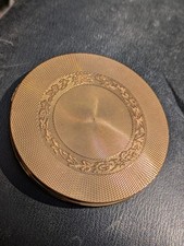 Poudrier en laiton doré ~ 1930-1950