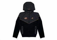 Nike Sportswear Tech Fleece x