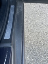 Seuil Porte Arrière Droite  Bordure Mercedes Classe C W203 Berline