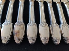 12 couteaux à dessert ou