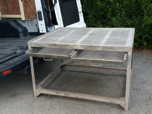 Table tri postal ancienne - postal,
