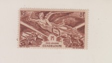 1 BEAU TIMBRE GUADELOUPE  1900