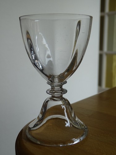 Ancien verre porto - verre, a