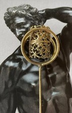 Pique à Chapeau Ancienne