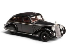 INVICTA Black Prince saloon by Charlesworth - 1946 - black - ESVAL 1:43