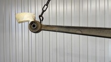 Tirant de porte arriere droit
