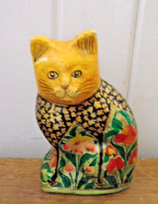 Statuette chat fabriqué main au kashmir India en cire d'argile ?