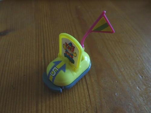 Kinder auto tamponneuse jaune - auto,