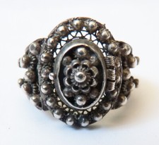 Bague poison secret - à, ou