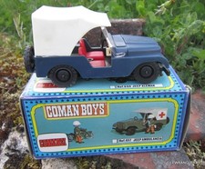 VOITURE MINIATURE JEEP COMAN BOYS / COMANSI