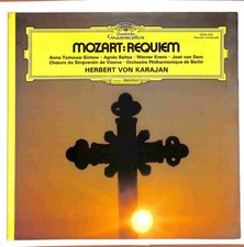 A 33 tours Mozart requiem Herbert Von Karajan 2530 705