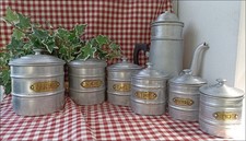 6 POTS A EPICES & CAFETIERE en