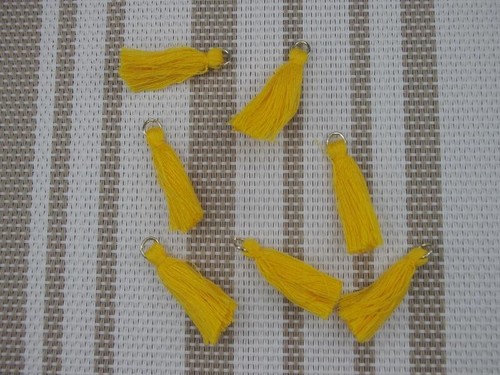 Lot pompons fil avec - 18,