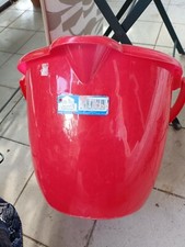 Seau , usage dédié à l'aquariophilie