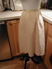 VINTAGE VANITY FAIR BEIGE