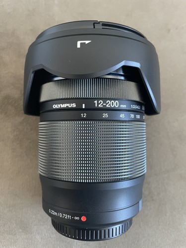 Objectif olympus zuiko - m.,