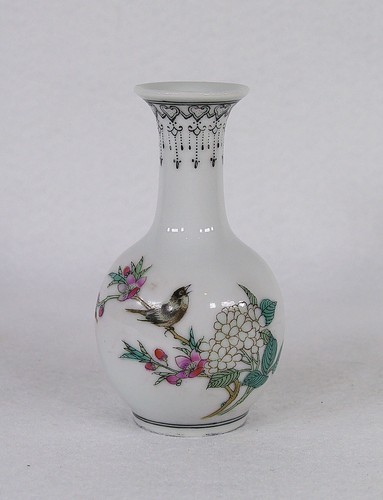 Old chinese hand - old,
