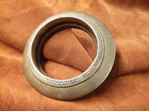 Ancien bracelet jonc ethnique - ancien,