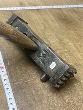 marteau boucharde, Tailleur De