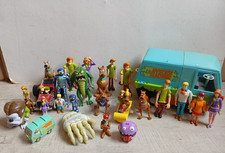 Lot 26 figurine Scoubidou Fred Vera Sammy Daphné Monstre Lézard Mystery machine