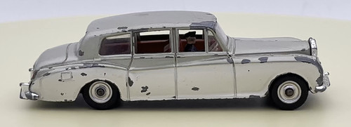 Rolls royce phantom dinky - rolls,