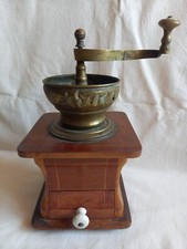 Ancien MOULIN à CAFÉ marqueterie laiton AWZ lion couché HOLLANDE - déco cuisine