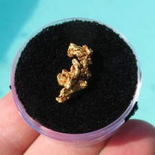 Minéraux *** RARE PEPITE D'OR