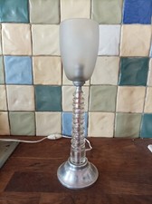 Lampe tulipe en verre moulé /