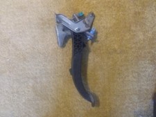 pédale d'embrayage renault megane 2