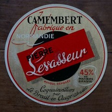 ETIQUETTE BOITE DE FROMAGE- CAMEMBERT - PIERRE LEVASSEUR - LE BREUIL SUR AUGE