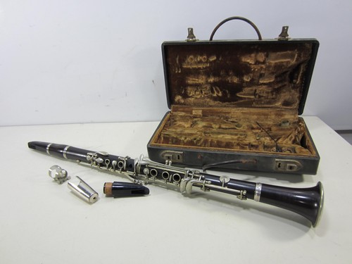 Vintage cadet clarinet - bc,