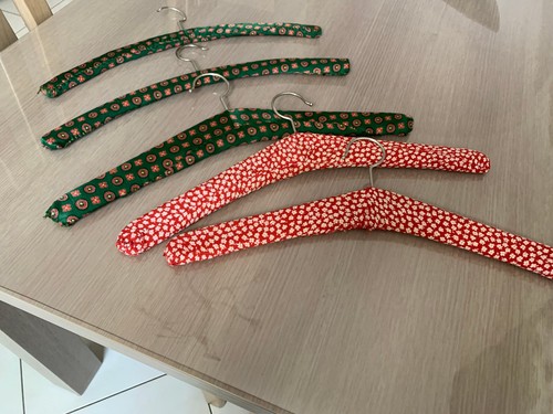 Cintres ancien vintage