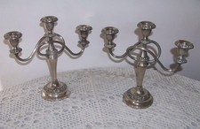 Paire de chandeliers métal argenté anglais