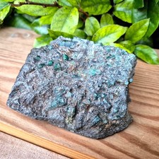 Émeraudes dans Biotite -