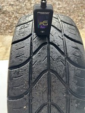 Pneu pluie compétition