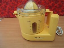 PRESSE AGRUMES ELECTRIQUE MOULINEX  -  état neuf.