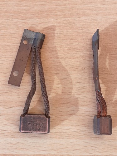 Lot balais charbons - lot, 2