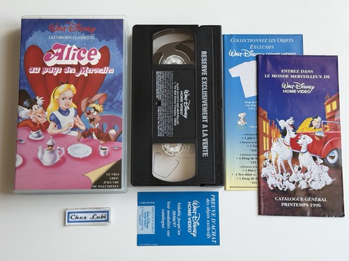 Alice pays des - alice,