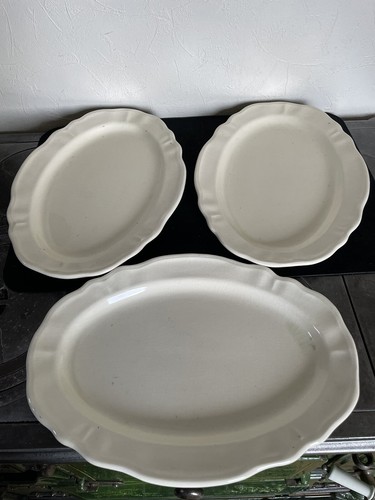 Anciens plats ovales - , en