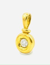 Magnifique pendentif 18 - magnifique,