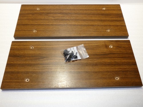 Side panel pour - side,