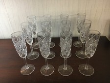 27 flûtes à champagne modèle Florence cristal de Saint Louis (prix à la pièce)