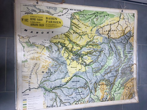Ancienne carte scolaire - , type