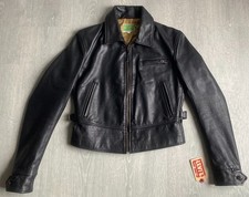 Levi Strauss Levi's LEVIS HALF